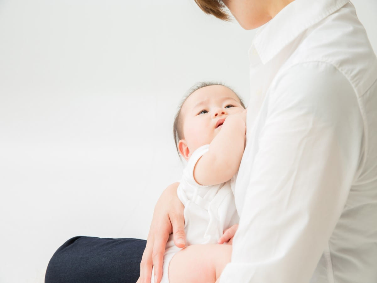 ナッツ　くるみ　クルミ　カシューナッツ　アーモンド　産後　授乳　妊娠　お母さん　出産　おすすめ　オススメ　おやつ　間食　授乳　お母さん　ママ　