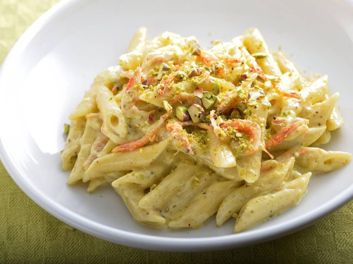 ピスタチオと桜えびのクリームパスタ